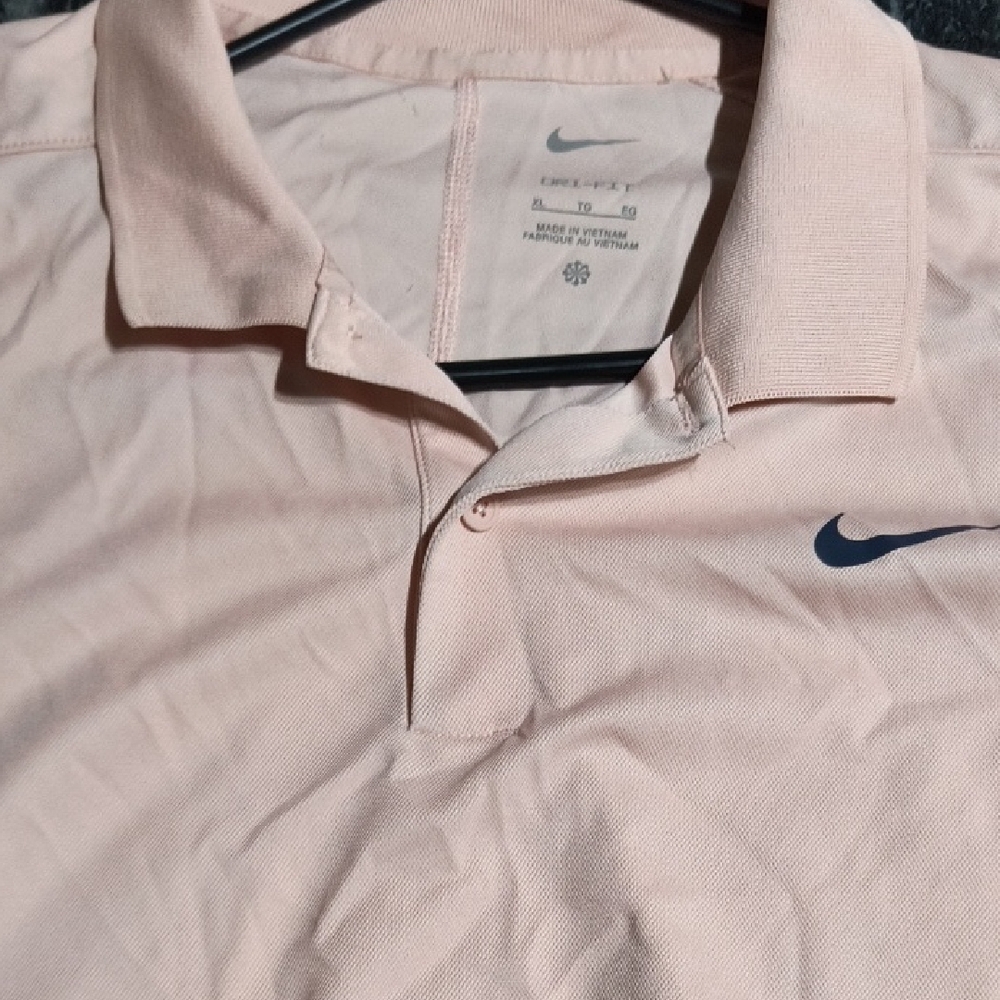 Nike Men’s Light Pink Polo with Navy Swoosh